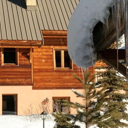 Le Leyrier Hameau Des Chazals Nevache Hautes Alpes Экстерьер фото