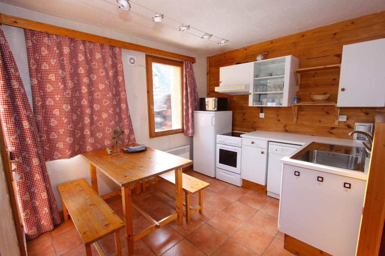 Le Leyrier Hameau Des Chazals Nevache Hautes Alpes Экстерьер фото